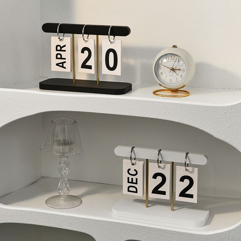 Natural Wood Desktop Calendar – Minimalist Christmas Home Gift
