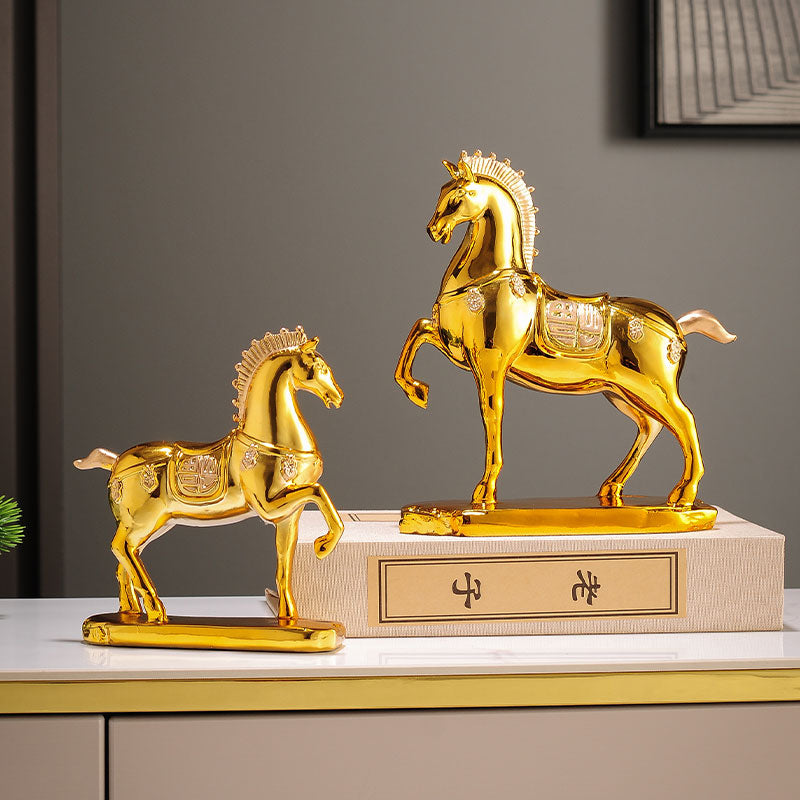 Elegant Chinese Resin Statue Luxurious Home & Office Decor