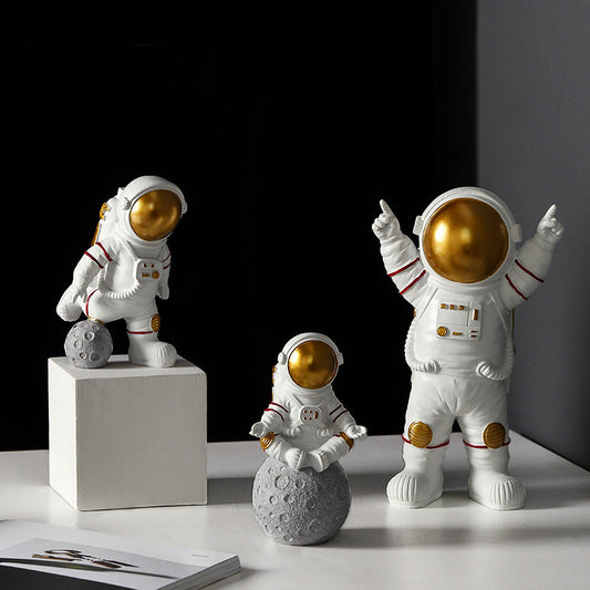 Creative Nordic Astronaut 3D Printed Resin Home Decor